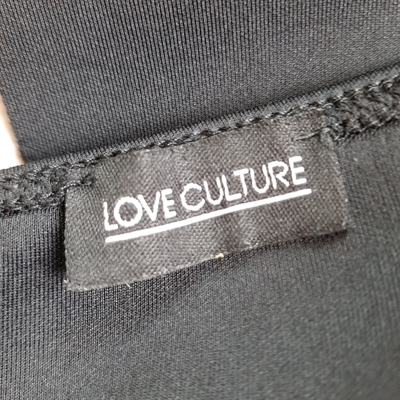 Bundle of 4 dresses - Picture 5 of 16